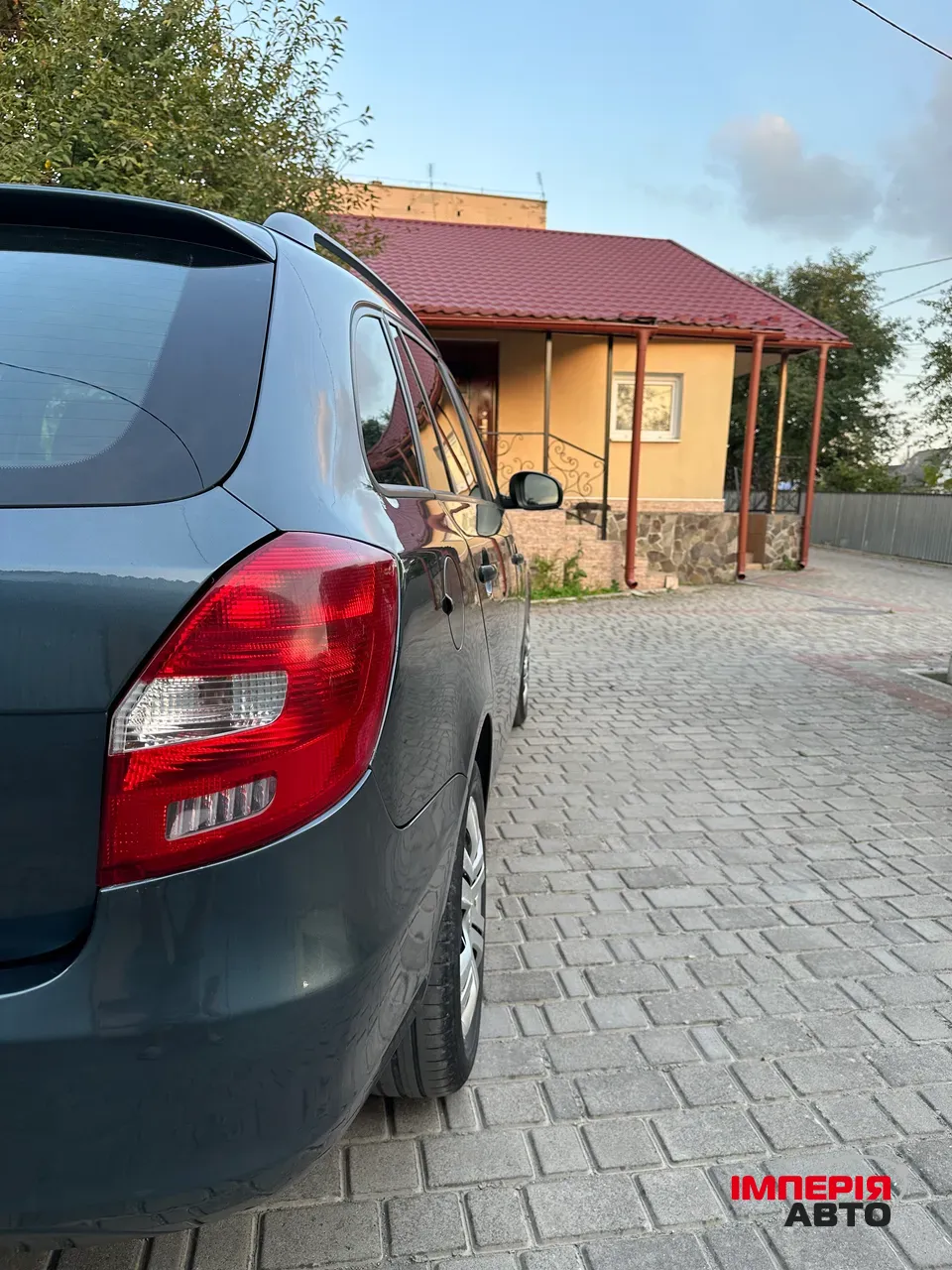 Skoda Fabia - фото 8