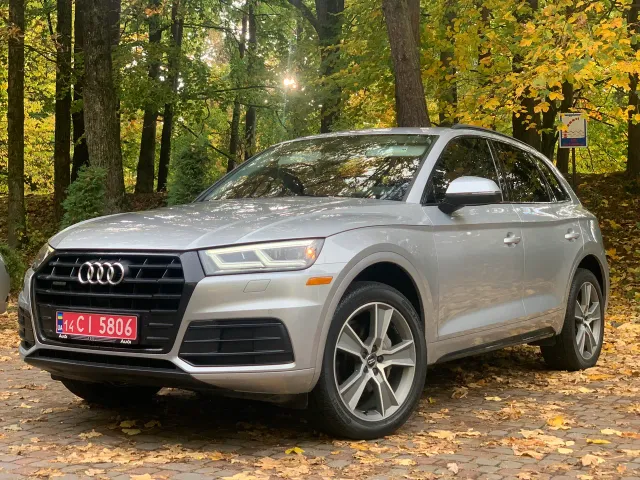 Audi Q5 - фото 3