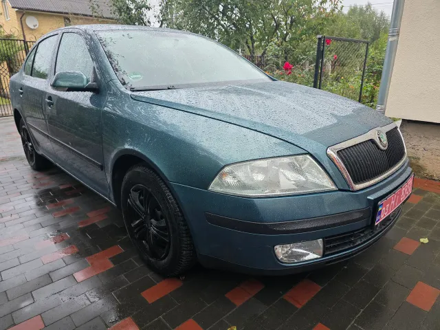 Skoda Octavia - фото 4