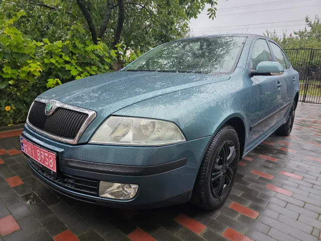Skoda Octavia - фото 1