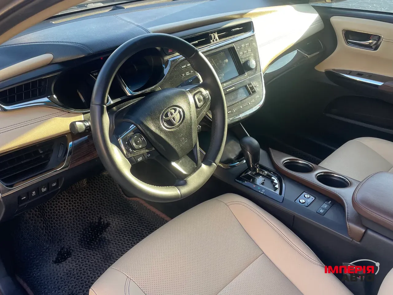 Toyota Avalon - фото 5