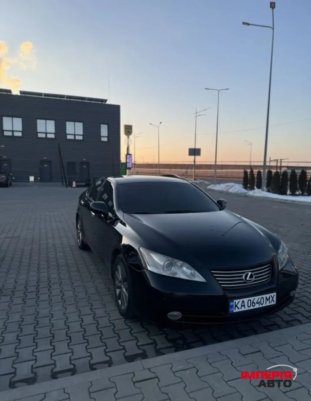 Lexus ES - фото 11