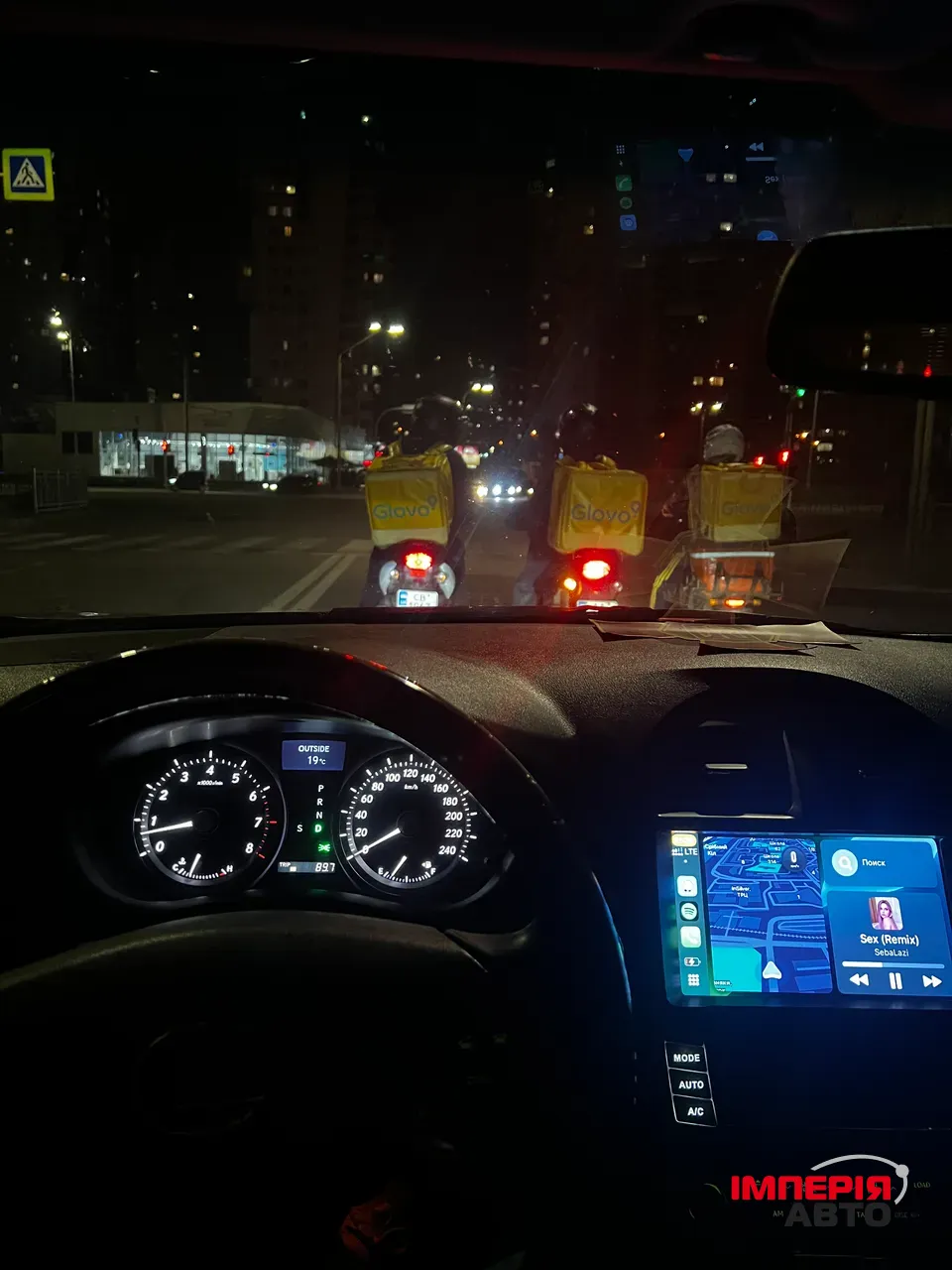 Lexus ES - фото 12