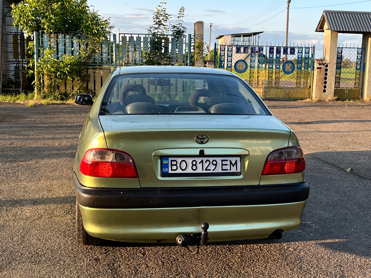 Toyota Avensis - фото 15