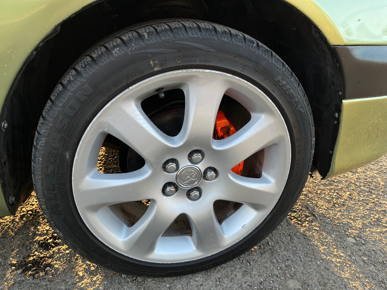 Toyota Avensis - фото 14