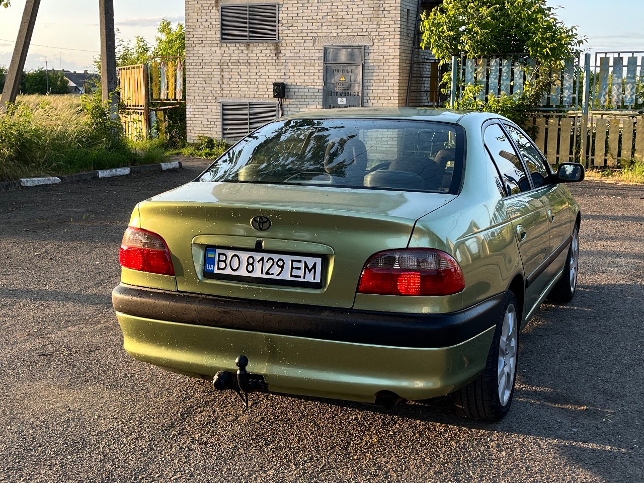 Toyota Avensis - фото 9