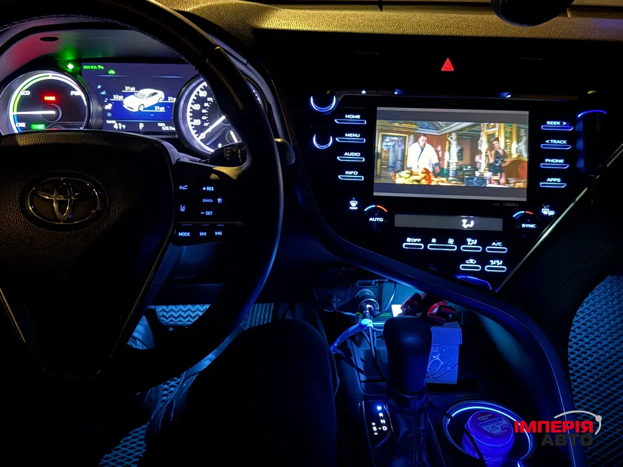 Toyota Camry - фото 16