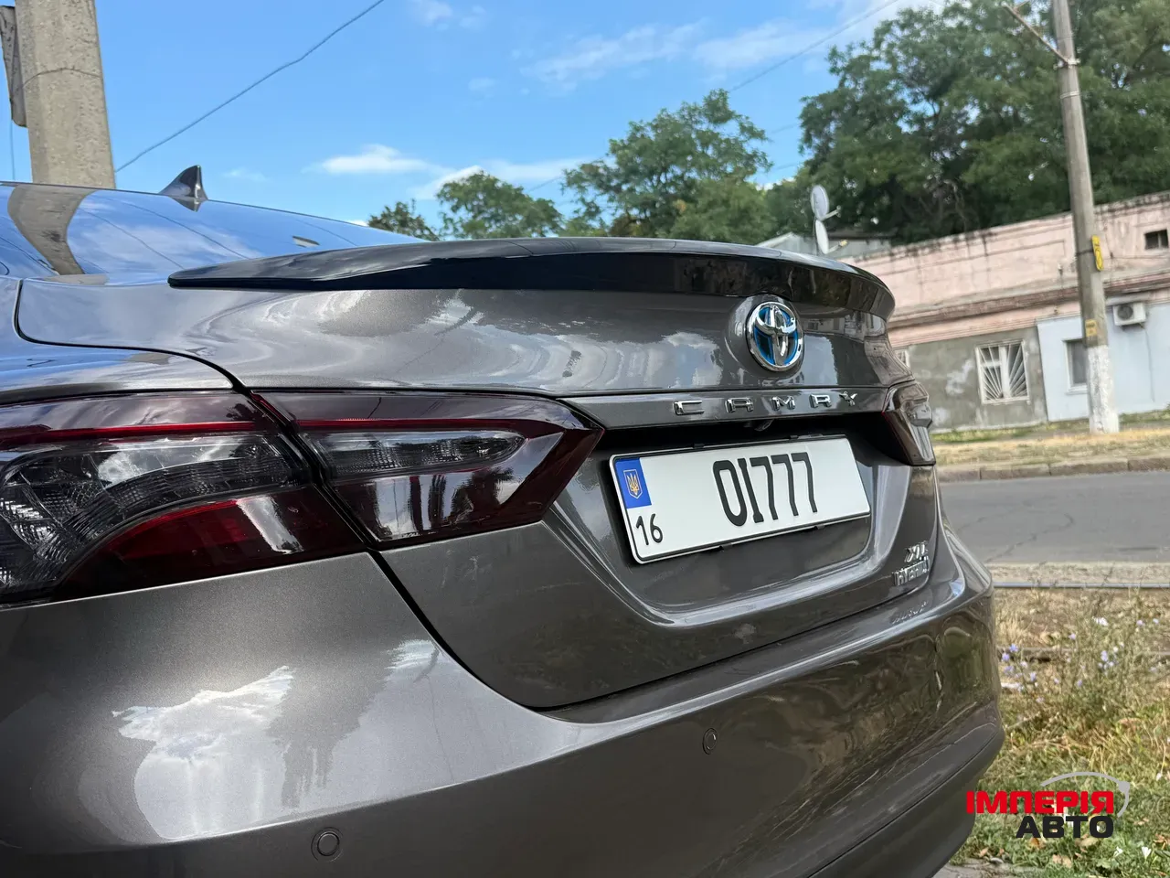 Toyota Camry - фото 4