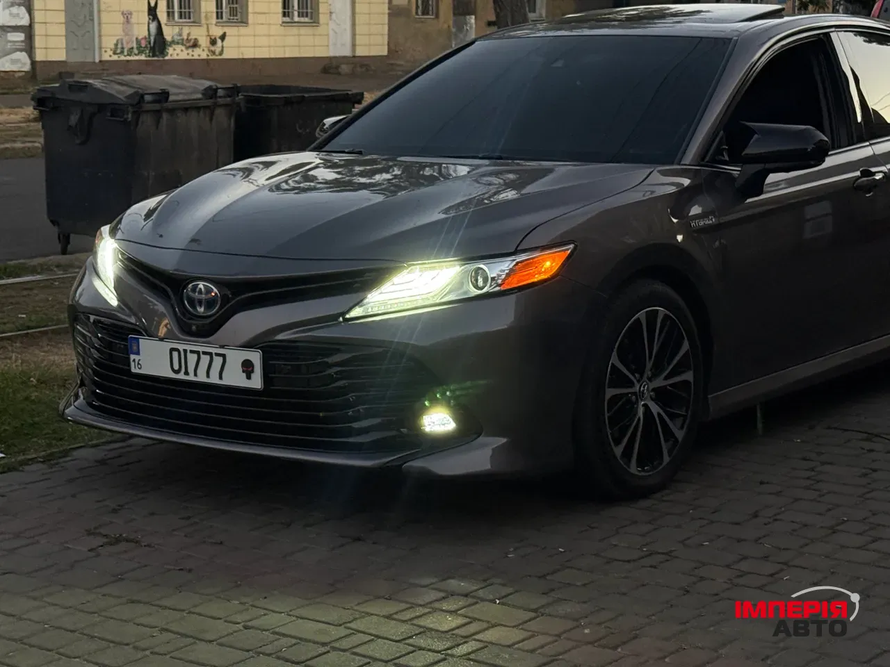 Toyota Camry - фото 7
