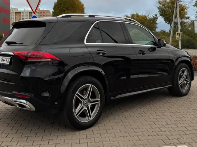 Mercedes-Benz GLE - фото 3