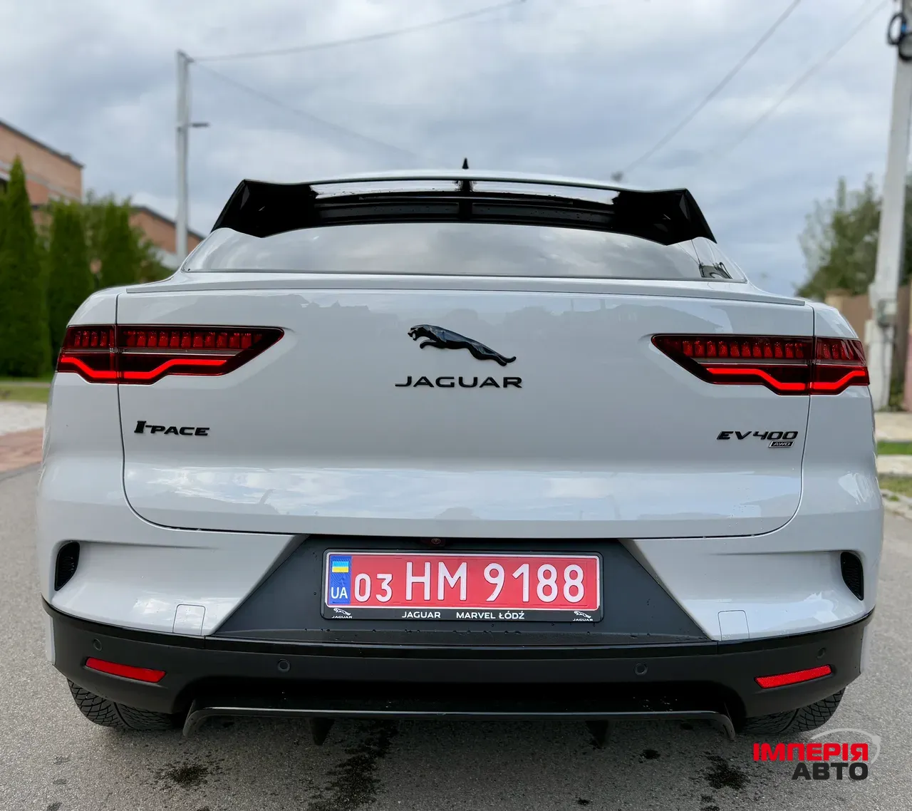 Jaguar I-Pace - фото 4