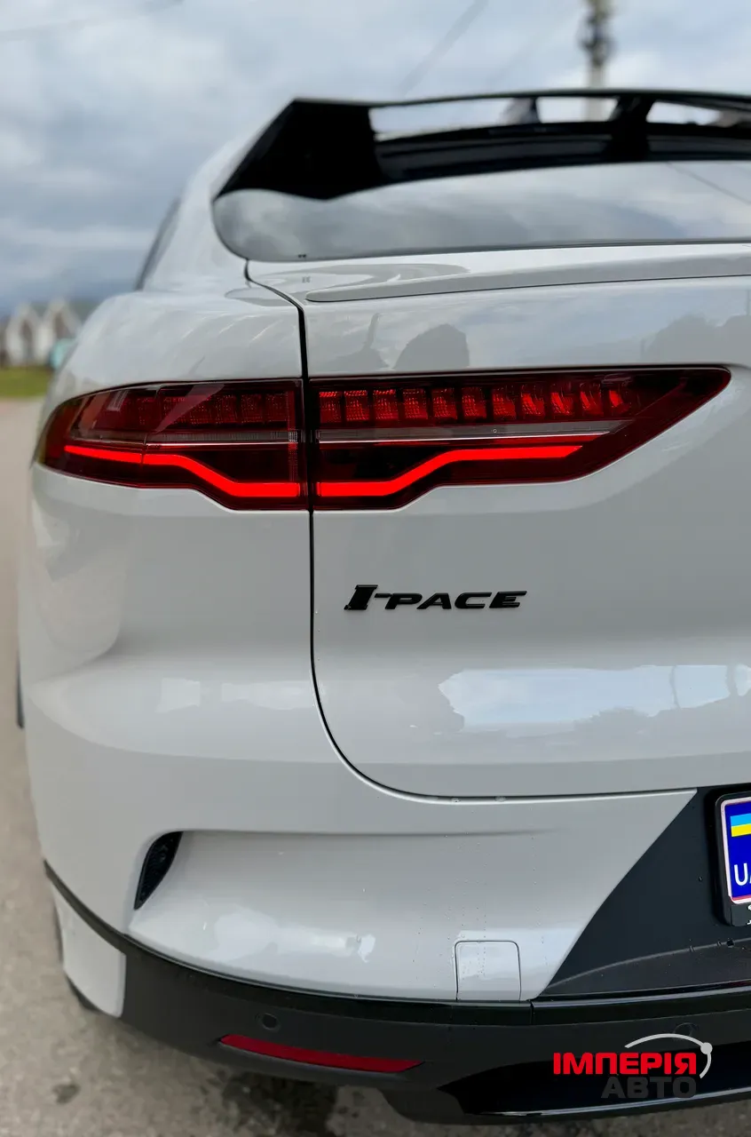 Jaguar I-Pace - фото 32