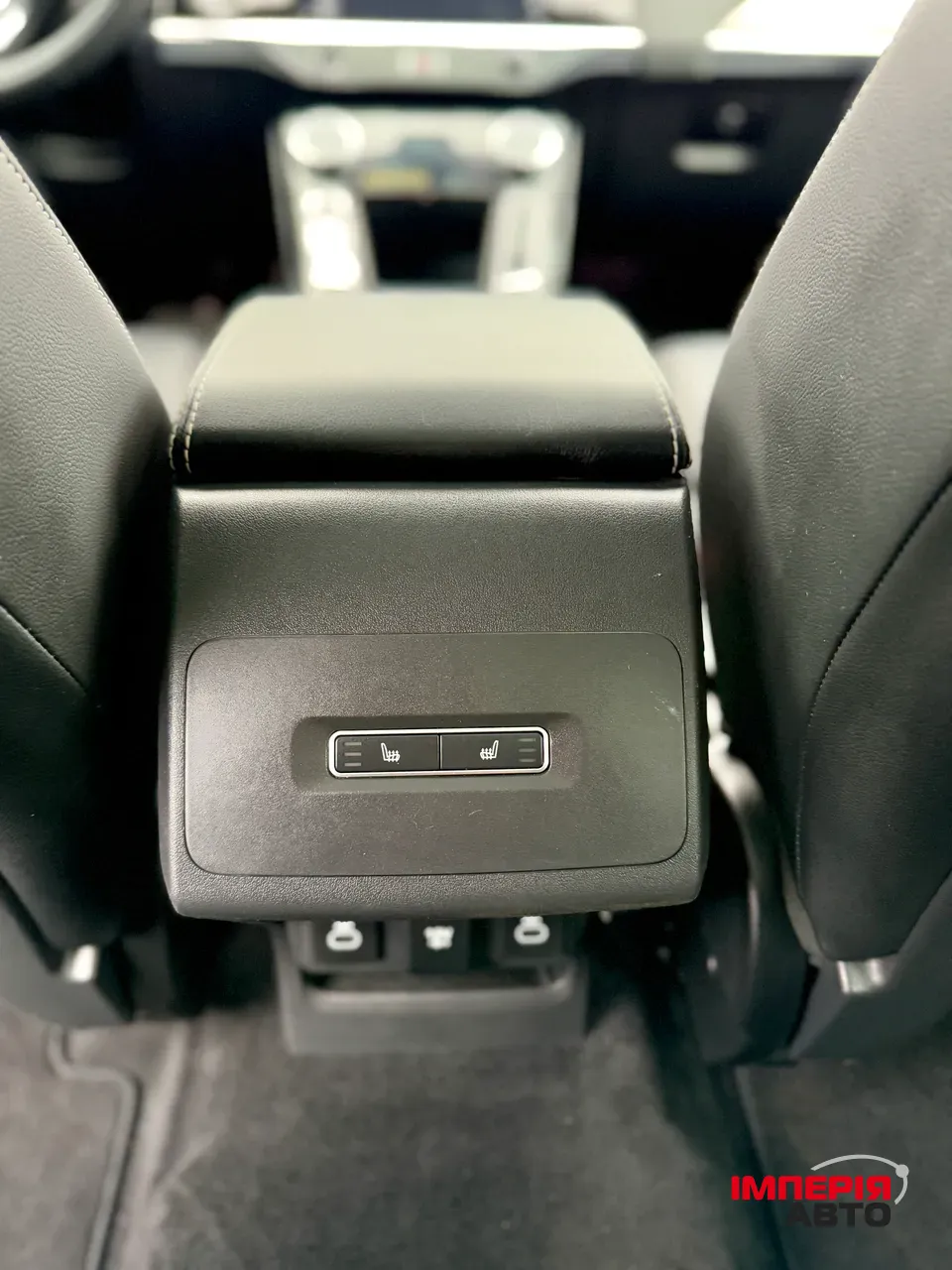 Jaguar I-Pace - фото 51