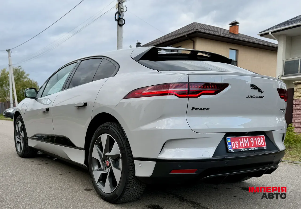 Jaguar I-Pace - фото 18