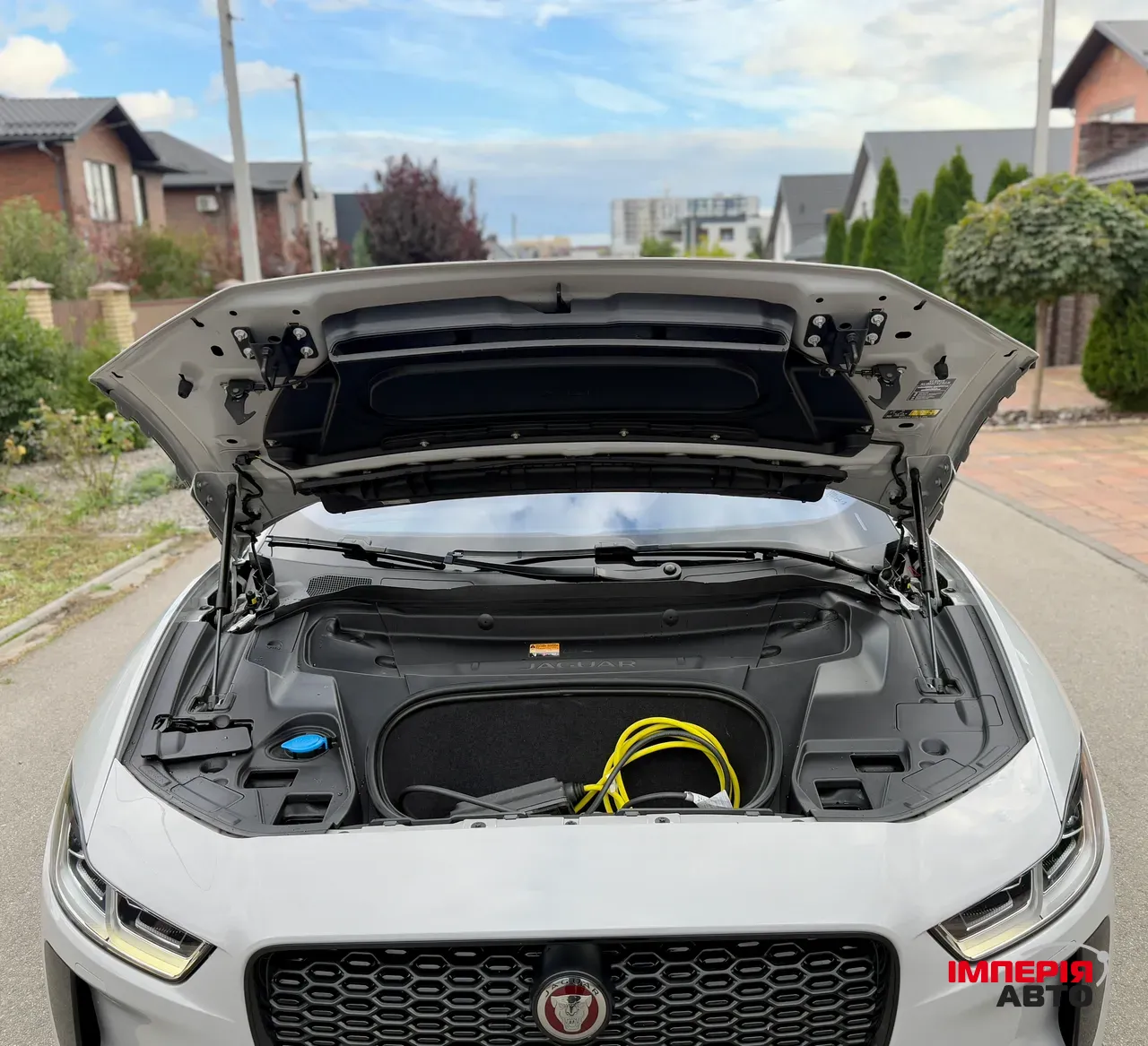 Jaguar I-Pace - фото 35