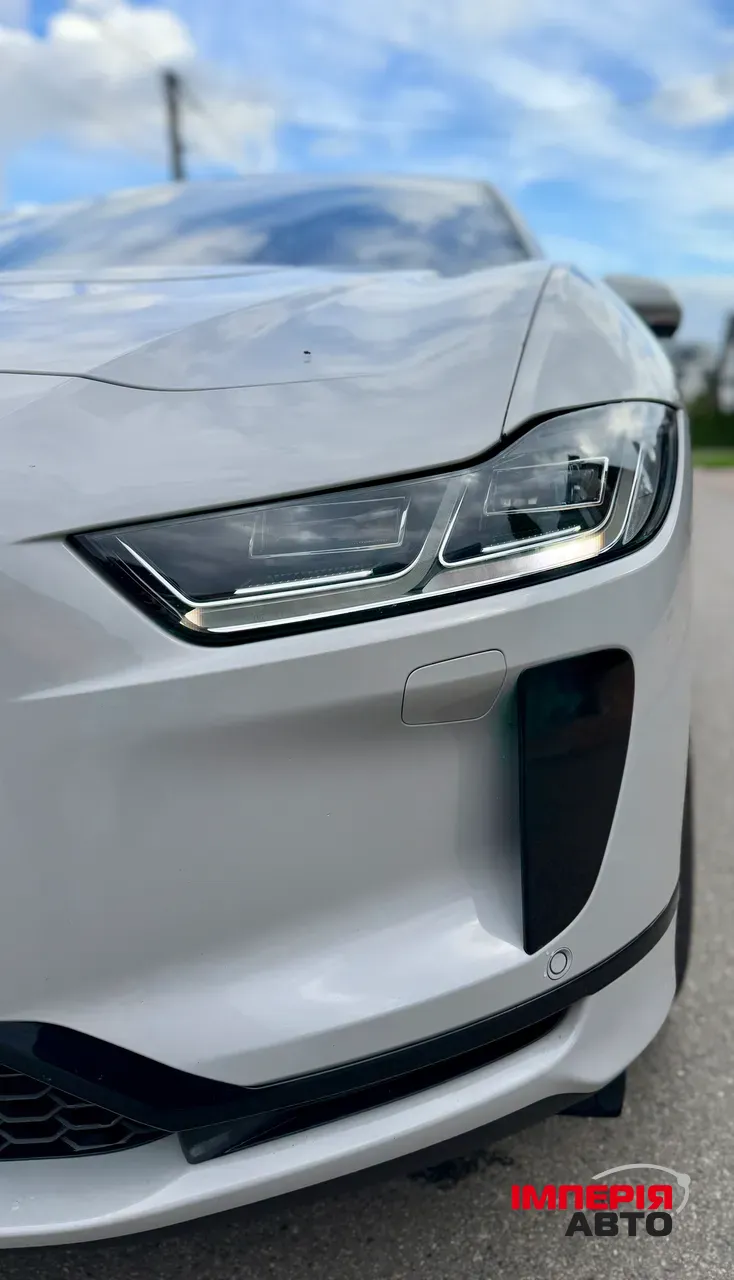 Jaguar I-Pace - фото 30