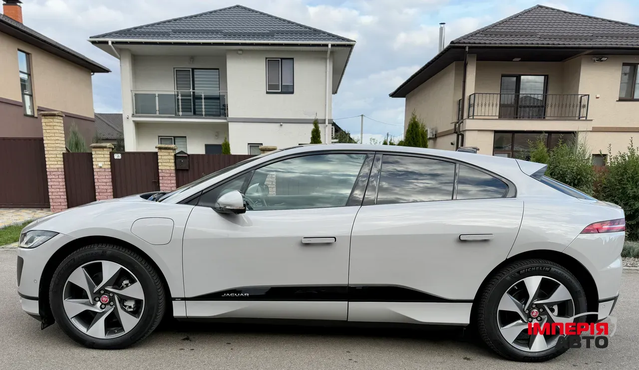 Jaguar I-Pace - фото 2