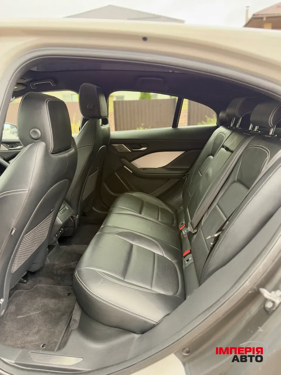 Jaguar I-Pace - фото 50