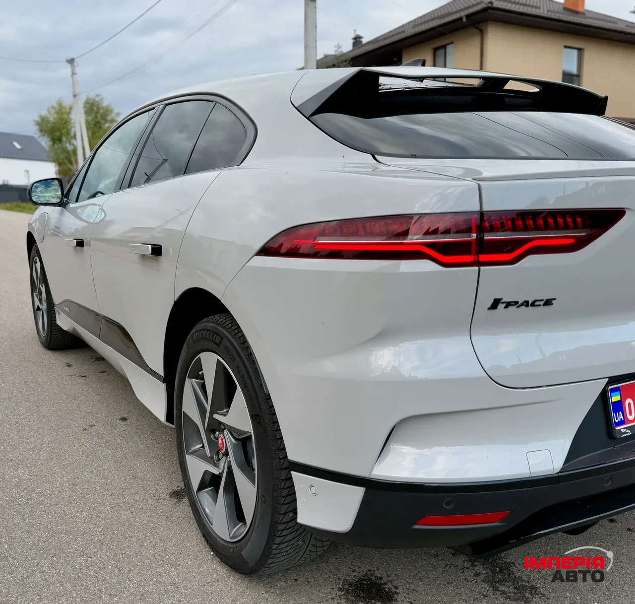 Jaguar I-Pace - фото 14