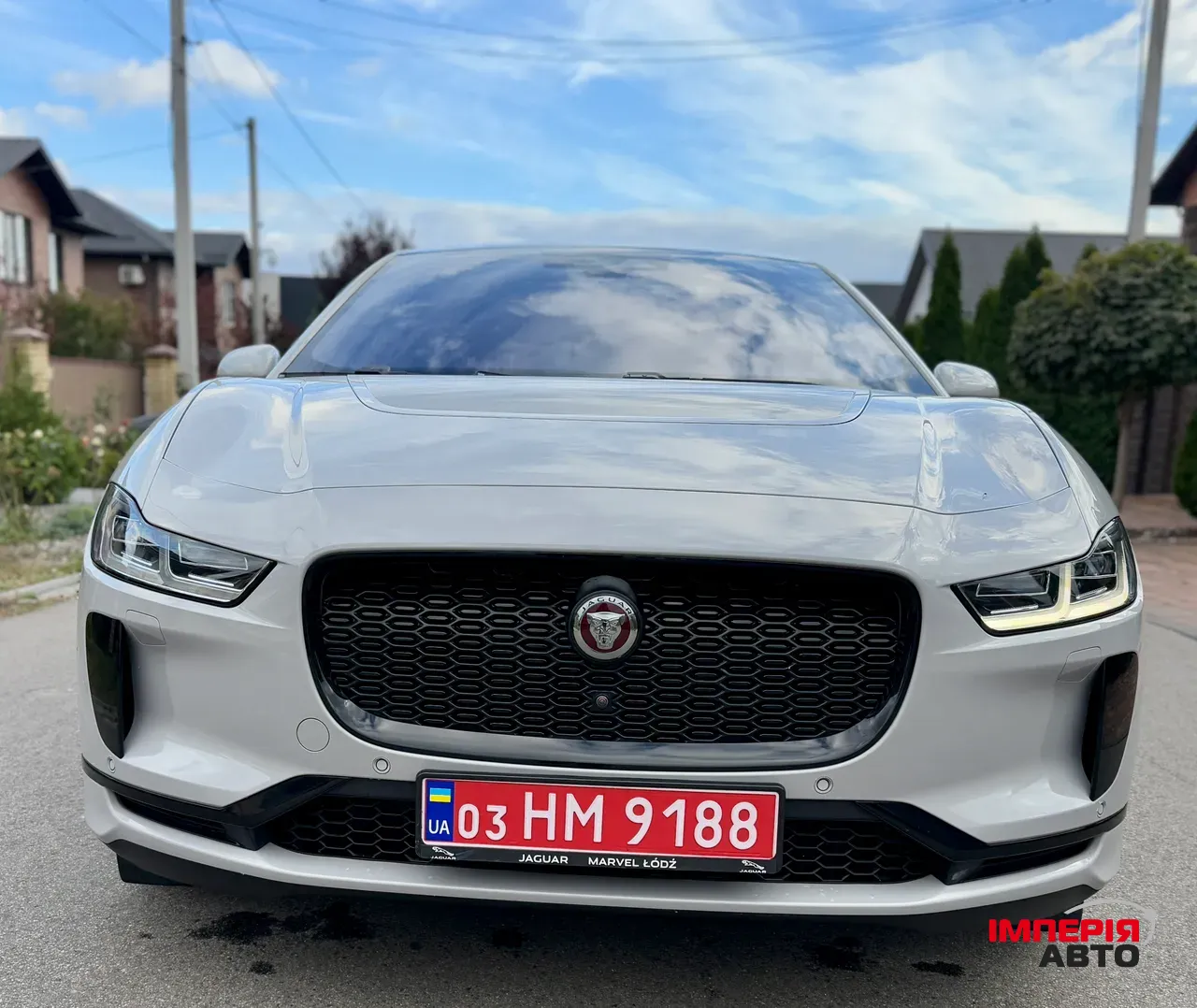 Jaguar I-Pace - фото 8