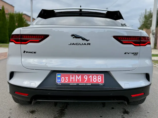 Jaguar I-Pace - фото 4