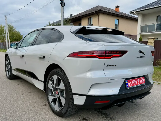 Jaguar I-Pace - фото 3