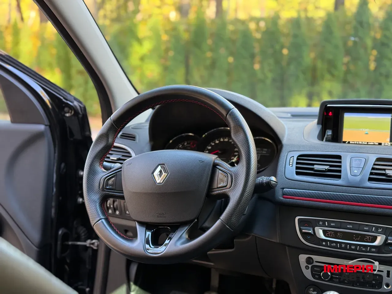 Renault Megane - фото 37