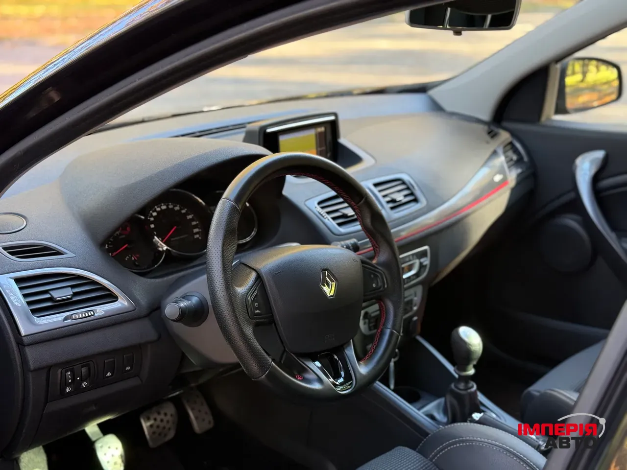 Renault Megane - фото 31