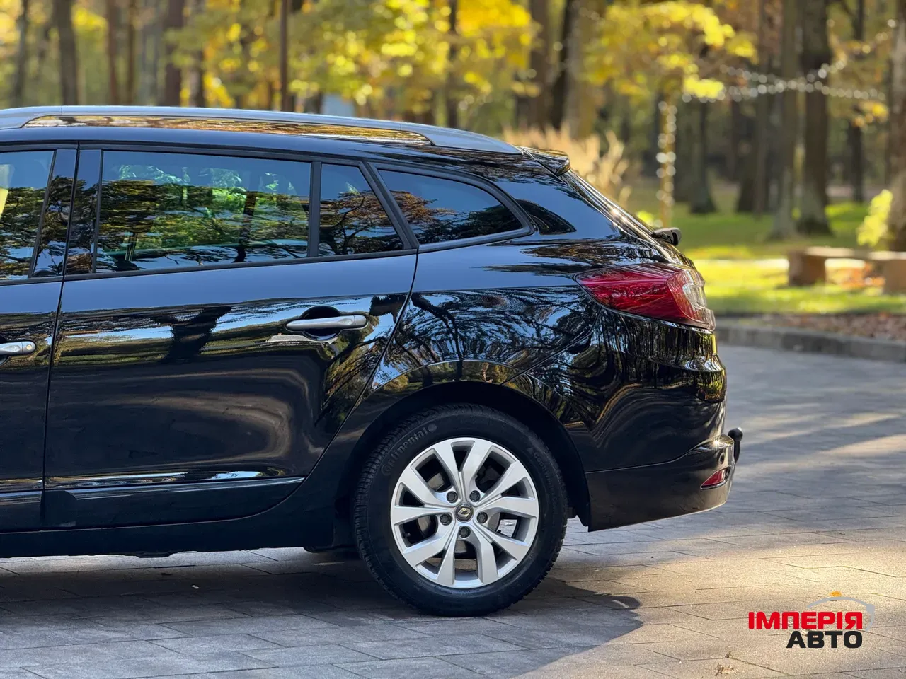 Renault Megane - фото 16