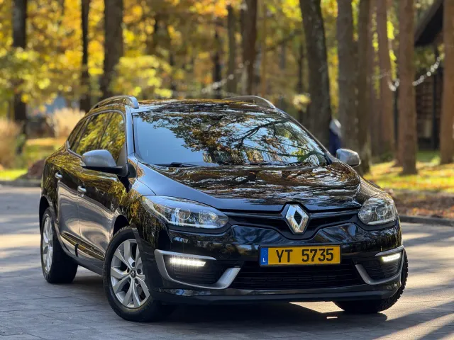 Renault Megane - фото 1