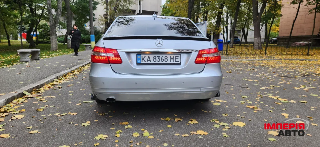 Mercedes-Benz E-Класс - фото 4