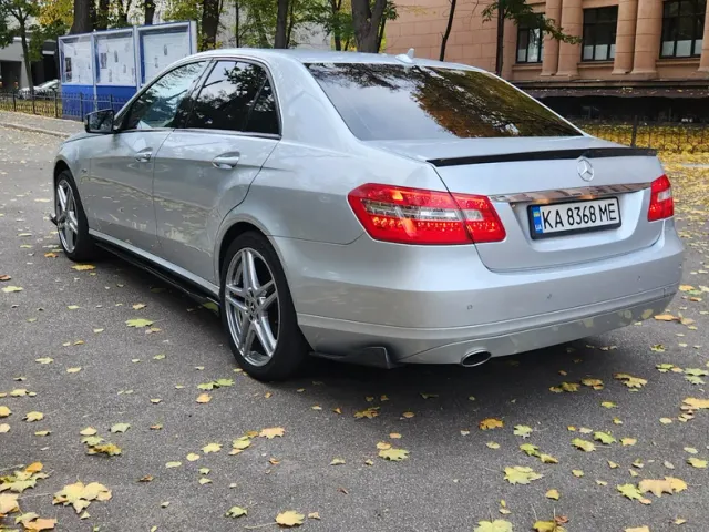 Mercedes-Benz E-Класс - фото 3