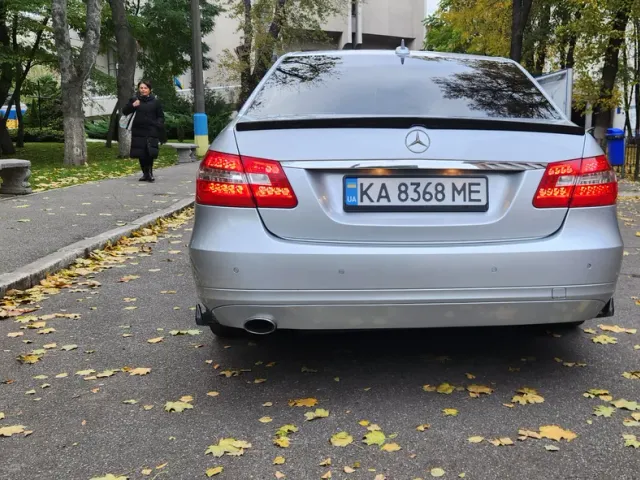Mercedes-Benz E-Класс - фото 4
