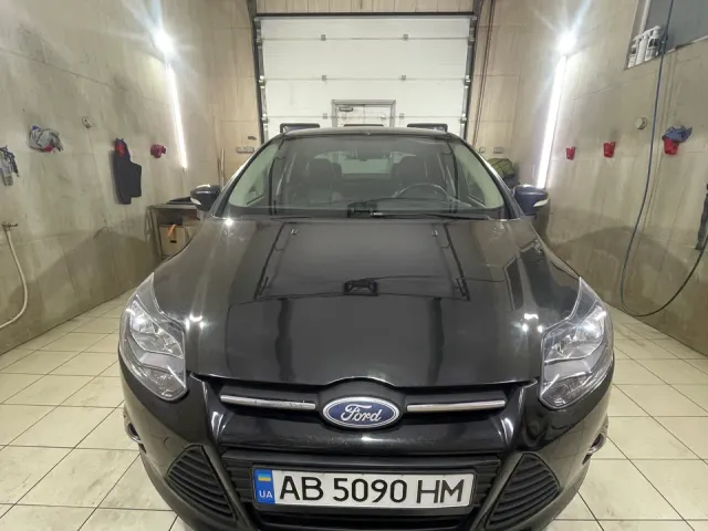 Ford Focus - фото 1