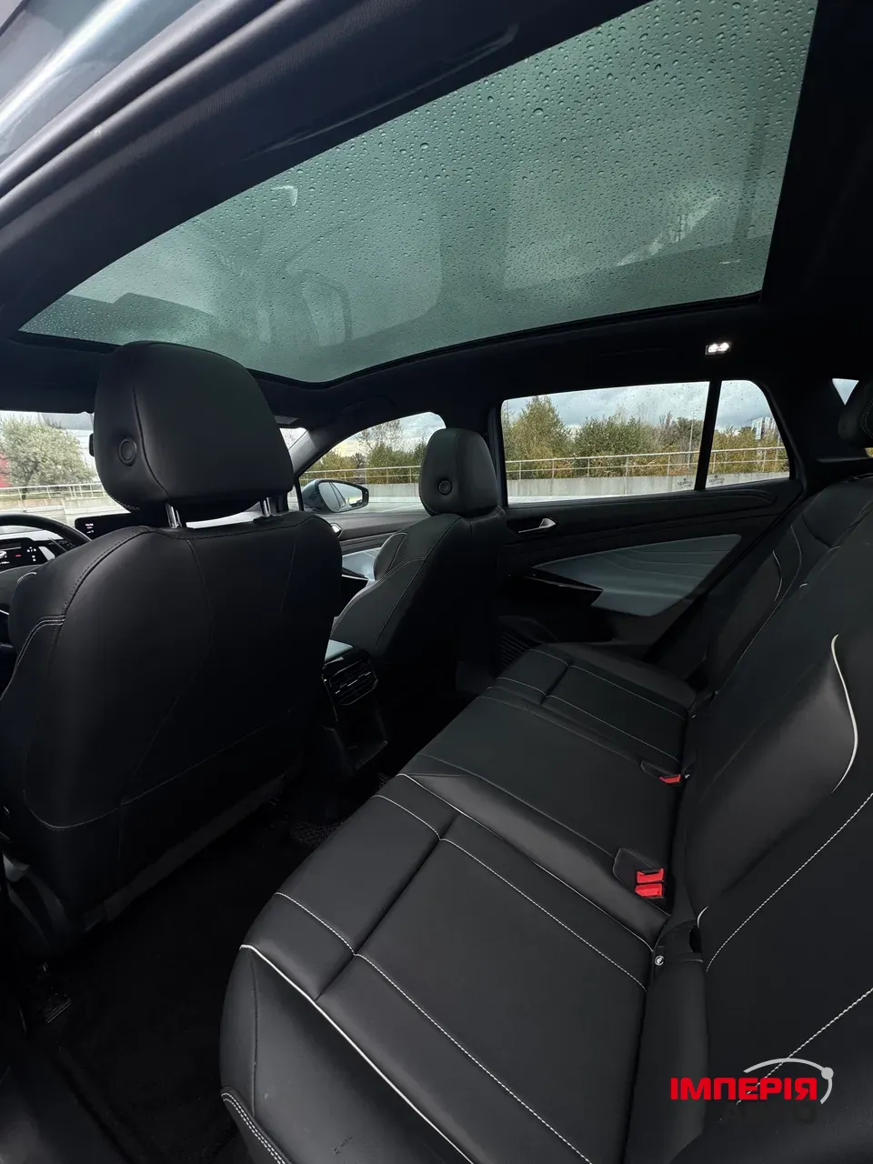 Volkswagen ID.4 - фото 21