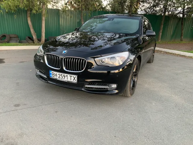 BMW 5 серії - фото 1