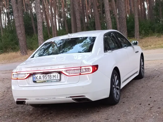 Lincoln Continental - фото 3