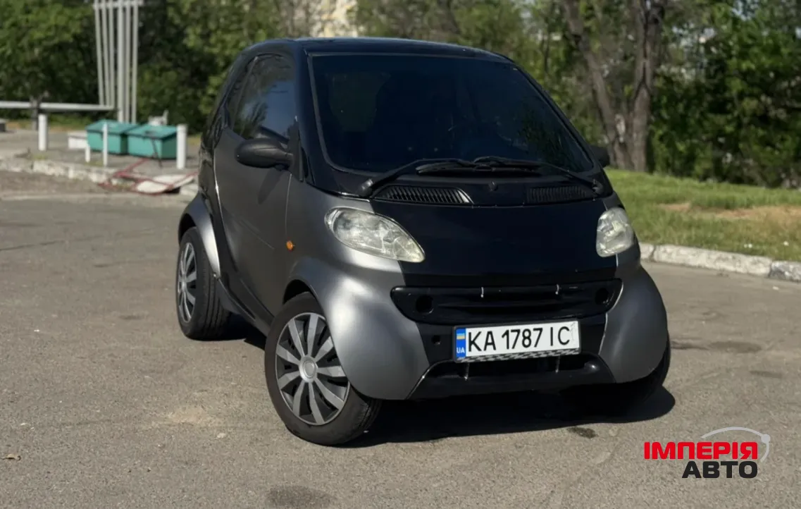 Smart Fortwo - фото 1