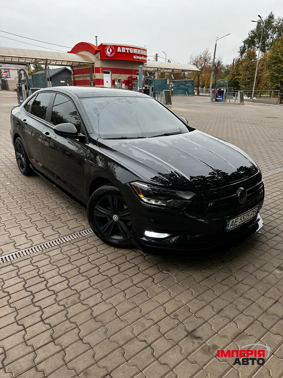 Volkswagen Jetta - фото 2