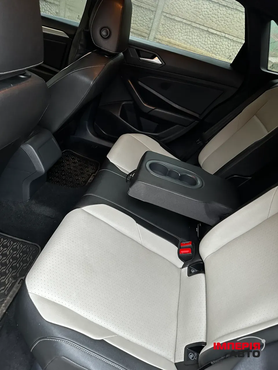 Volkswagen Jetta - фото 7