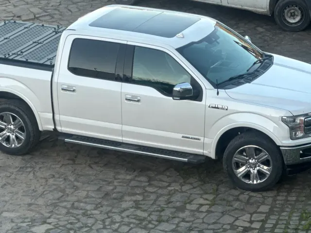 Ford F-150 - фото 3