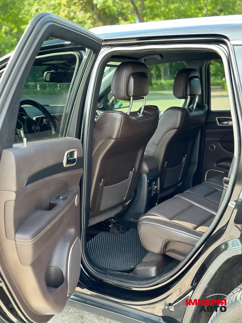 Jeep Grand Cherokee - фото 25