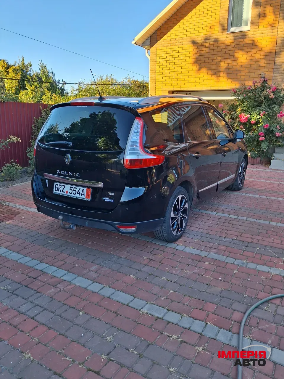 Renault Scenic - фото 6