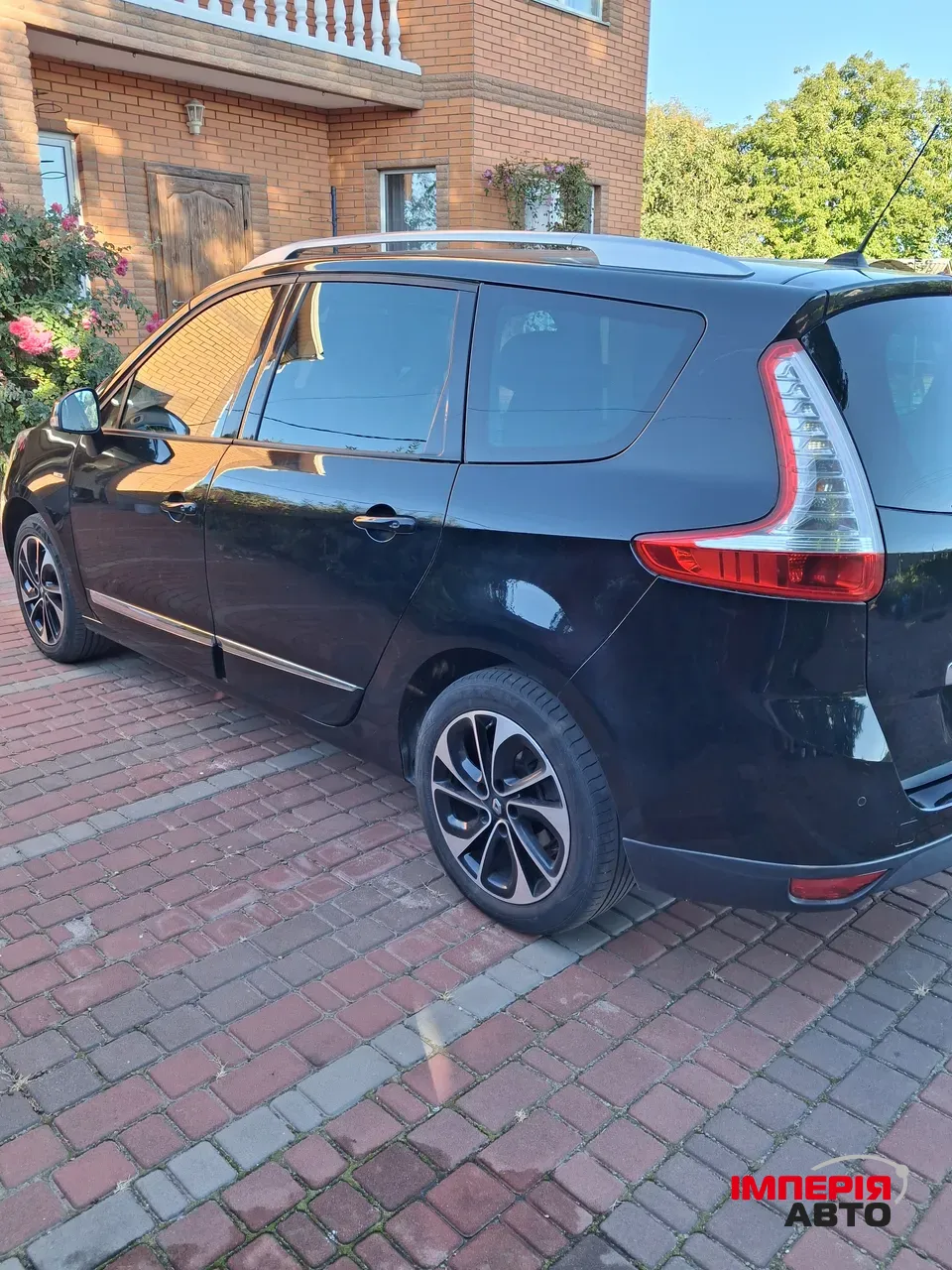 Renault Scenic - фото 3