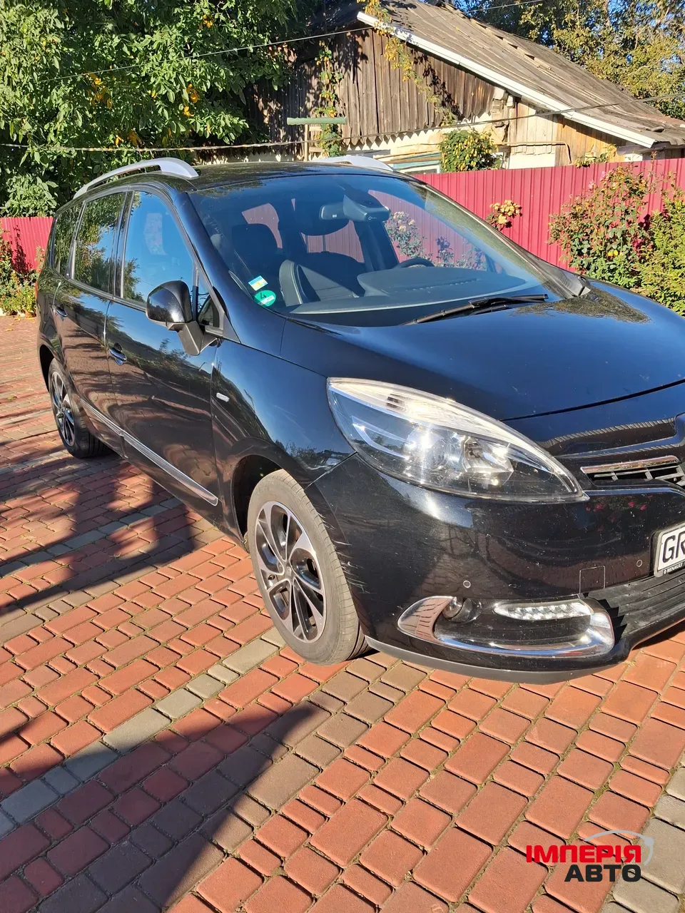 Renault Scenic - фото 28