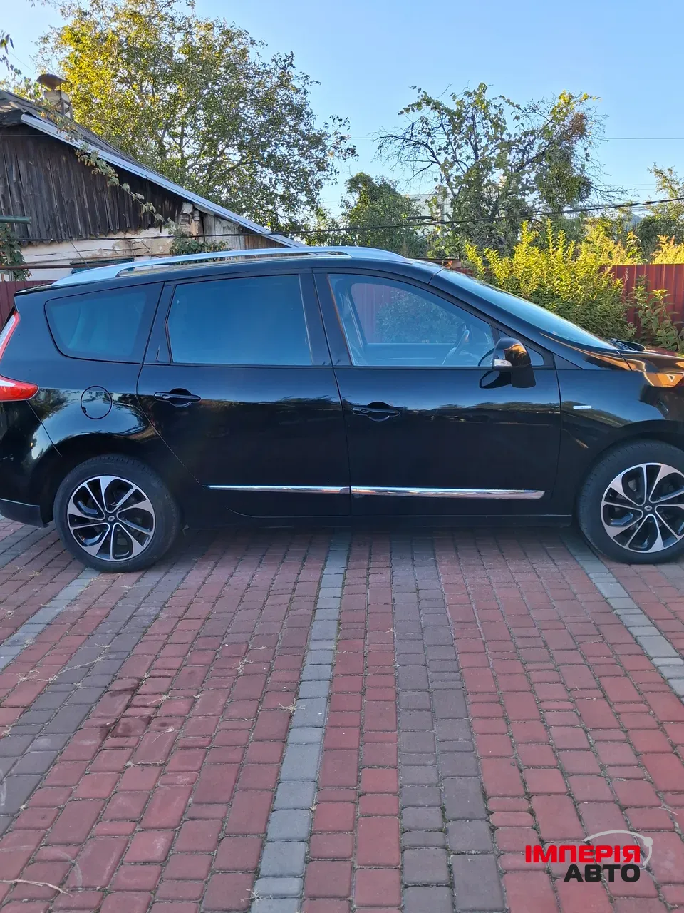 Renault Scenic - фото 4