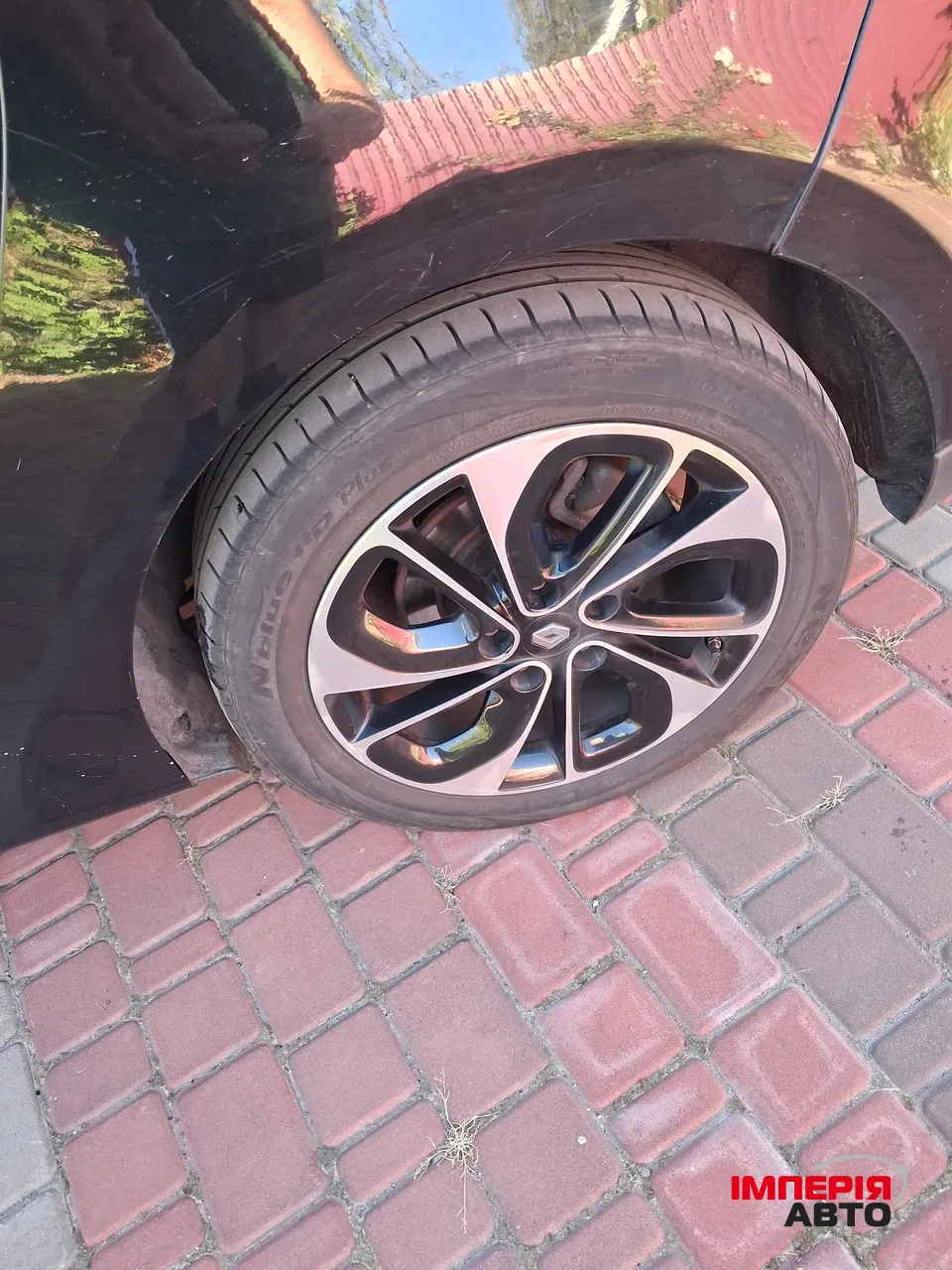 Renault Scenic - фото 17