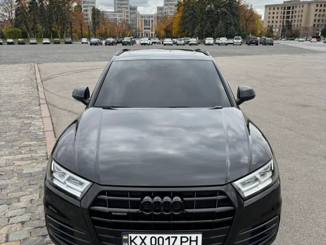 Audi Q5 - фото 3