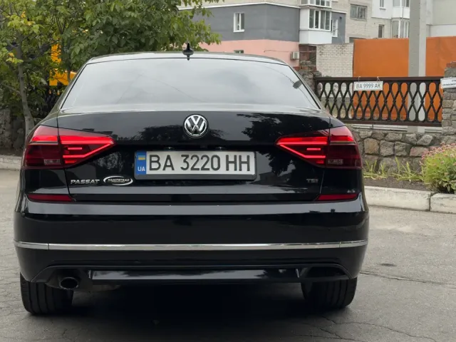 Volkswagen Passat (North America and China) - фото 3