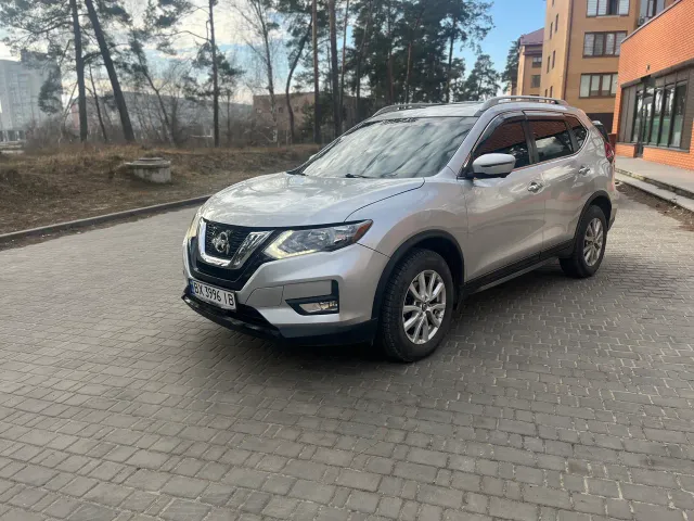 Nissan Rogue - фото 4